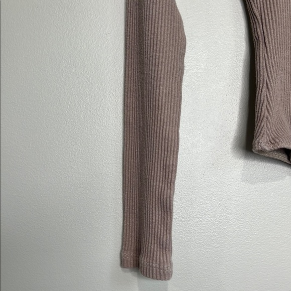 Salty Long Sleeve Bodysuit Women's Taupe Small - Picture 5 of 7